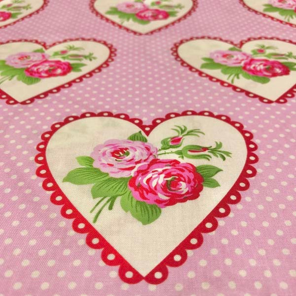 USAコットン　FREE SPIRIT　Valentine Rose　Dottie Valentine 1枚目の画像