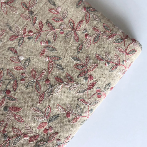 色々な色のリーフエンブロイダリー 刺繍生地 生地 paruphan 通販