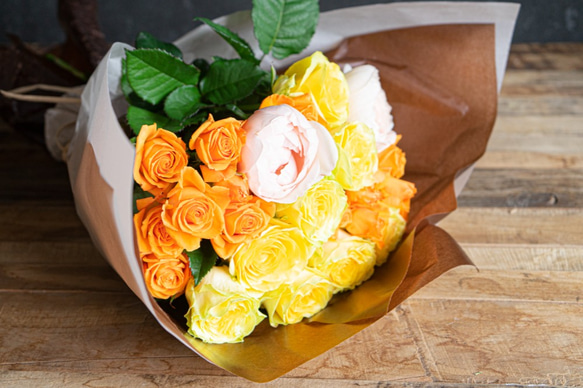 【バラ10本】おまかせビタミンカラーミックスバラ10本花束ラッピング バラ 誕生日 記念日 H45cm 2枚目の画像