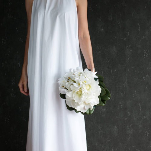 リゾートブーケ マグノリアとプルメリアのクラッチブーケ 造花 前撮り