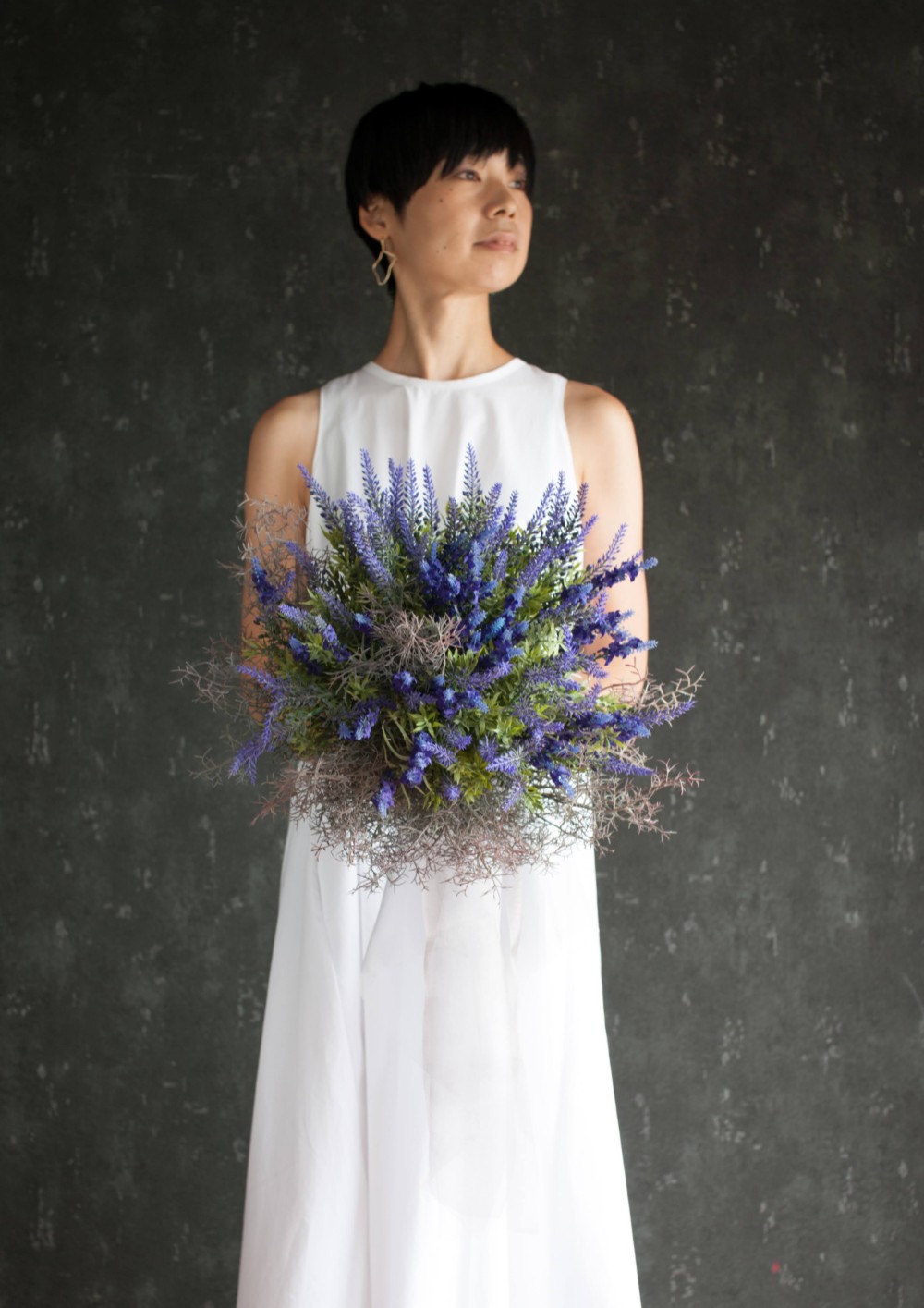 ラベンダーのブーケ ガーデン風  造花　ウエディング　前撮り　二次会　アーティフィシャルフラワー　海外風リボン付き