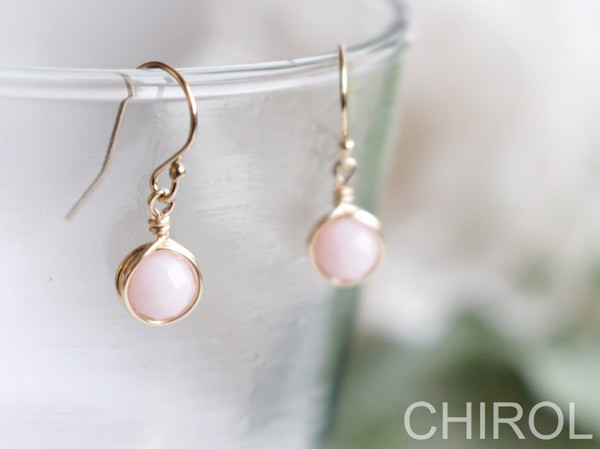 シンプル ピンクオパール カット(ミルキーピンク) ピアス/ 14kgf