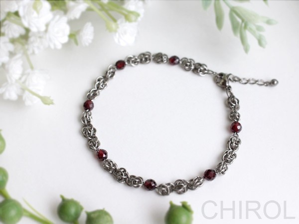 ガーネット ブレスレット/ チタン