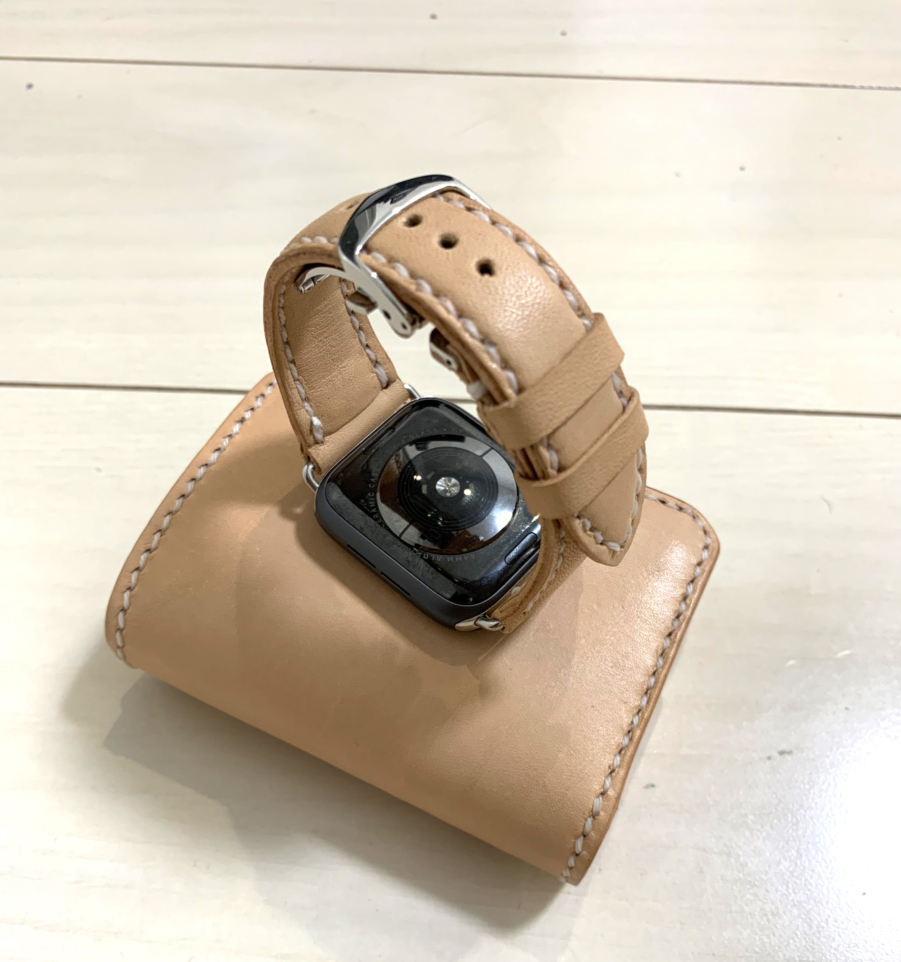 オール栃木レザー　ナチュラル　Apple Watch 革ベルト　　　メンズ　レディース　本革　天然皮革