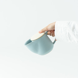 PELICAN TEA POT／BLUE（蓋は白）ペリカン急須の新しい形 10枚目の画像