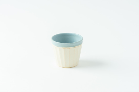 【晋六窯】PELICAN CUP／WHITE　デザートを入れたり小鉢としても使える可愛 1枚目の画像