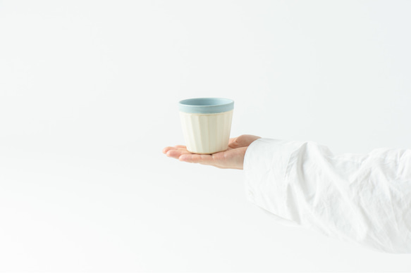 【晋六窯】PELICAN CUP／WHITE　デザートを入れたり小鉢としても使える可愛 7枚目の画像