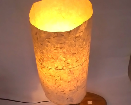 伝統工芸品 けやき 欅 無垢材 五重塔 和紙 ランプ 工芸品