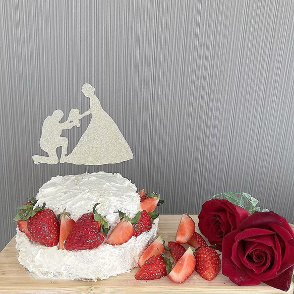 ケーキトッパー（グリッター）/【オリジナルオーダー】〈ペア〉シルエットトッパー　〜2名　ウェディング　結婚式　記念日 1枚目の画像
