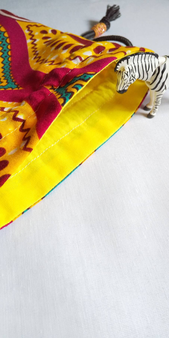 アフリカ布　ガーナの布　鮮やか　巾着袋　セット 4枚目の画像