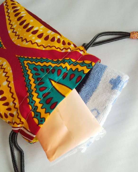 アフリカ布　ガーナの布　鮮やか　巾着袋　セット 7枚目の画像