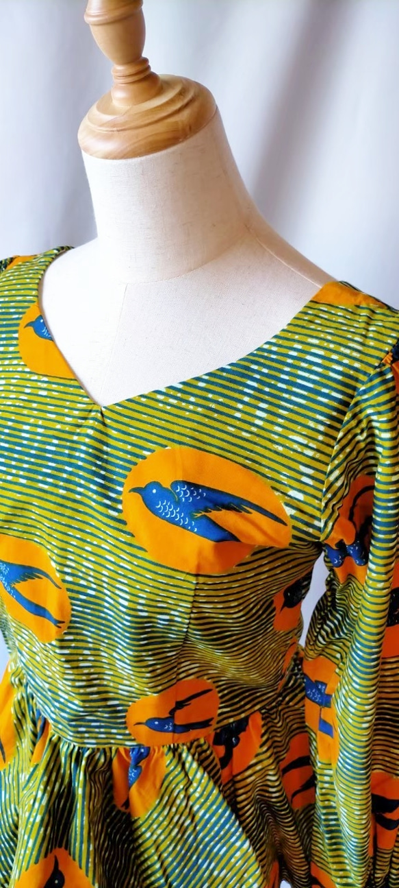 アフリカ布 ツバメのふんわり袖ブラウス チュニック