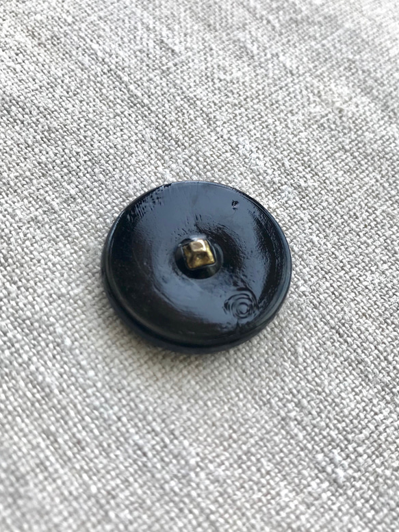 チェコ　ヴィンテージ　ガラスボタン　ブラック　27mm 1個 [B20-17] 2枚目の画像