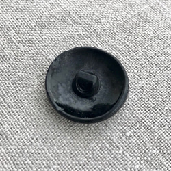 チェコ　ヴィンテージ　ガラスボタン　ブラック　27mm 1個 [B20-26] 3枚目の画像