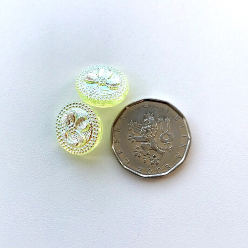 ウランガラス・アレキサンドライトガラス - チェコ雑貨とチェコ