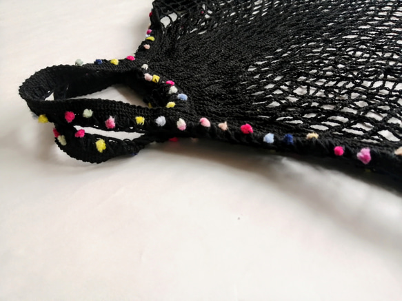 ネットバッグ　黒　手編みの飾り　マルシェバッグ　メッシュバッグ　エコバッグ　 9枚目の画像