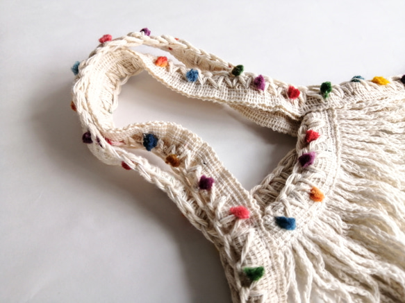 手編みの飾り　ネットバッグ　生成り　メッシュバッグ　マルシェバッグ　エコバッグ 6枚目の画像