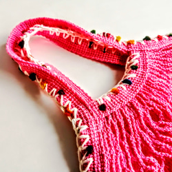 ポンポン毛糸の手編みの飾り　グレーのネットバッグ　マルシェバッグ　メッシュバッグ　エコバッグ　コンパクト 11枚目の画像