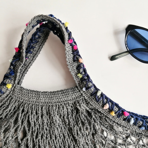 ネットバッグ 手編みの飾り メッシュバッグ グレー マルシェバッグ  