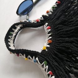 ネットバッグ　手編みの飾り　メッシュバッグ　グレー　マルシェバッグ　エコバッグ 6枚目の画像