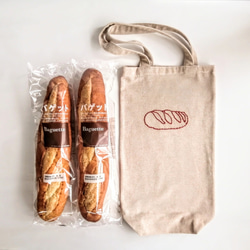 【シンプルな手刺繍】フランスパン入れ　バゲットバッグ　茶パン　トートバッグ　細長　ショルダーバッグ　2way　コットン 3枚目の画像