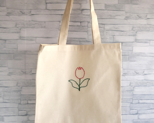 【おまとめ品】チューリップ型ハンドメイドバッグ3点 おまとめ品】チューリップ型ハンドメイドバッグ3点