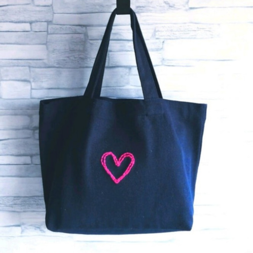 ピンクのハートの刺繍 ミニトートバッグ ネイビー Sサイズ 帆布 ランチ  