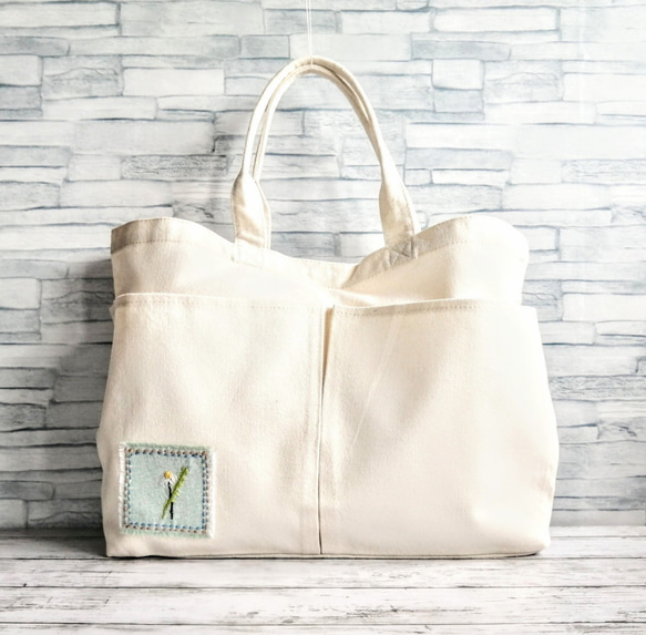 【最終値下げ】作家一点物 帯バッグ白地白大花刺繍バッグ／再販なし こういうの探してた！【ZARA】持つだけで即こなれる♡「刺繍