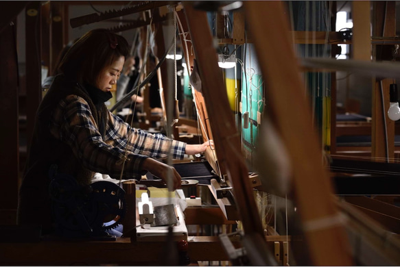 京都　手織りシルクネクタイ(丹後ブルー) 6枚目の画像