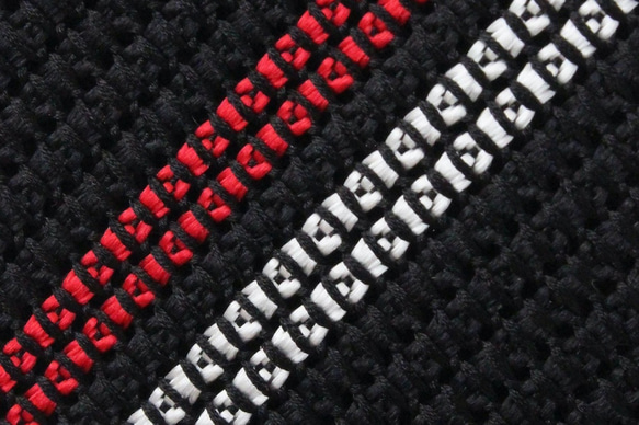 手織りシルクネクタイ(２ラインレジメンタル・ブラック) 2枚目の画像