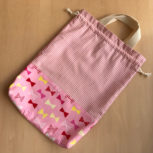 【送料無料】リボン×キャンディーストライプ/お着替え袋 ピンク 入園　女の子 2枚目の画像