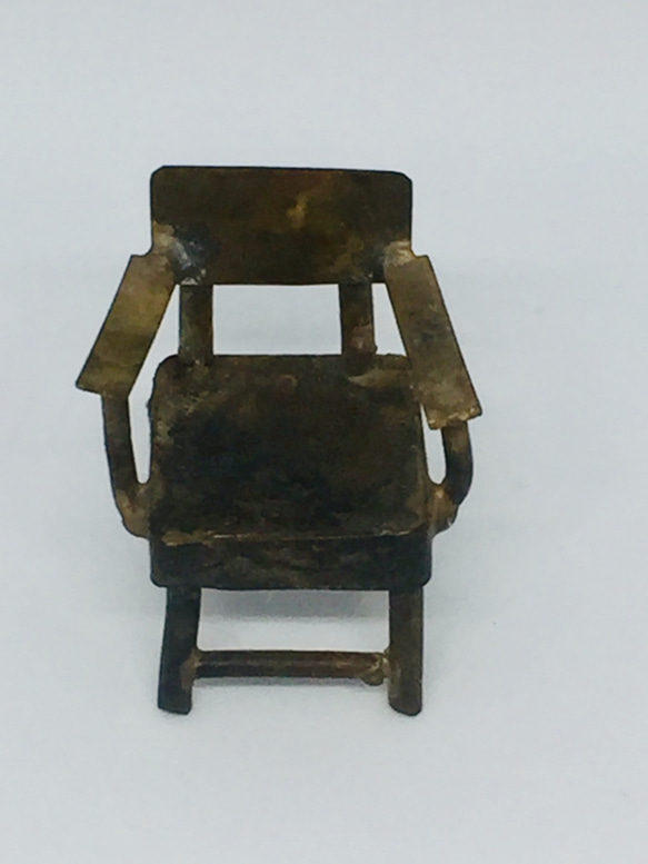 手造りミニオブジェ【真鍮：肘掛け椅子　⑴ 】インテリア 1枚目の画像
