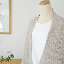 ふわり 手編みのニットストール　上質素材　空気を含む糸　温かい　男女兼用　ペア　　ウール 1枚目の画像