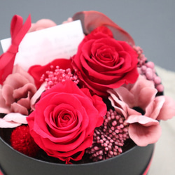 選べるメッセージ｜赤いバラのエレガントなフラワーボックス｜誕生日・還暦祝い・退職祝い・母の日等　pre.048 5枚目の画像