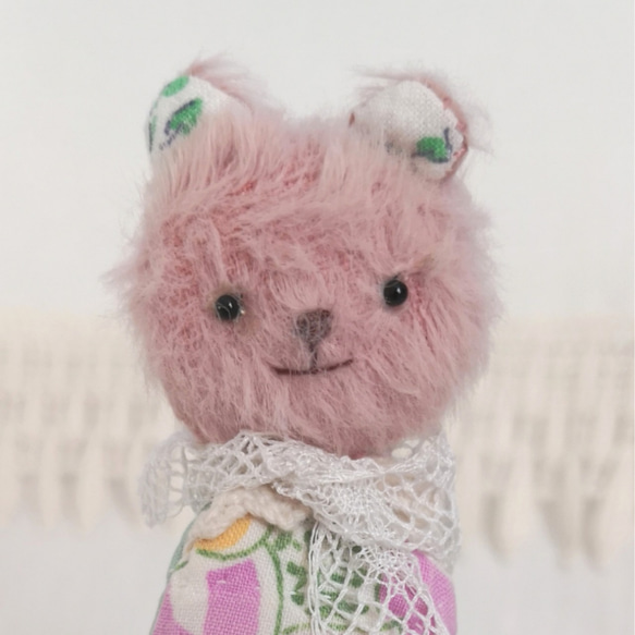 *アンティークキルトのフィンガーパペット pink Bear * 1枚目の画像