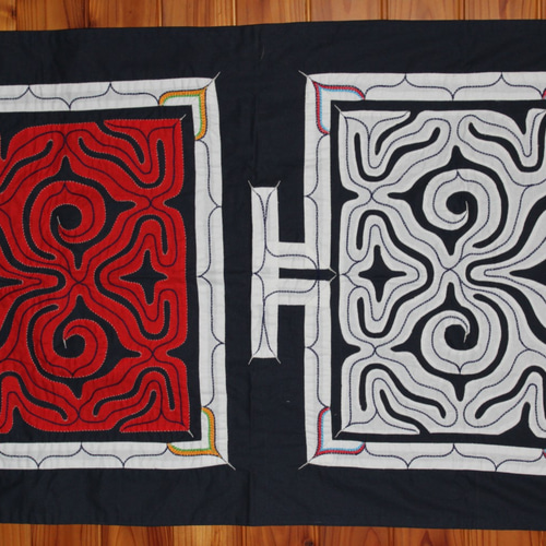 アイヌ文様タペストリー大① タペストリー・壁掛け NEPKI-Arts アイヌ