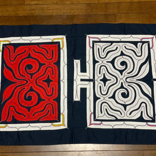 アイヌ文様タペストリー大① タペストリー・壁掛け NEPKI-Arts