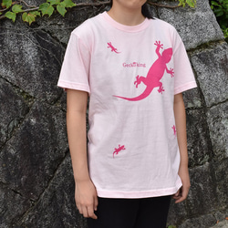 ヤモリの王 Tシャツ Mサイズ【在庫1品セール】 ベビーピンク マゼンタ 1枚目の画像