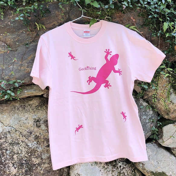 ヤモリの王 Tシャツ Mサイズ【在庫1品セール】 ベビーピンク マゼンタ 2枚目の画像
