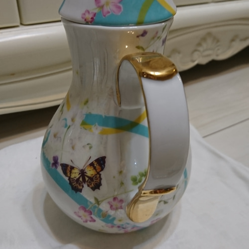 ポーセラーツ バタフライ×お花 食器・ティーセット ⭐ポット 1つ