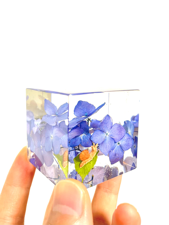紫陽花のドライフラワーレジンアート⑤ 5枚目の画像