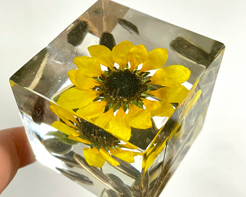 レジン ヘアゴム イエロー 花かんざし ミニひまわり ドライフラワー ひまわり咲く頃のバングル〜 ブルー黄色 クリア レジン ハー