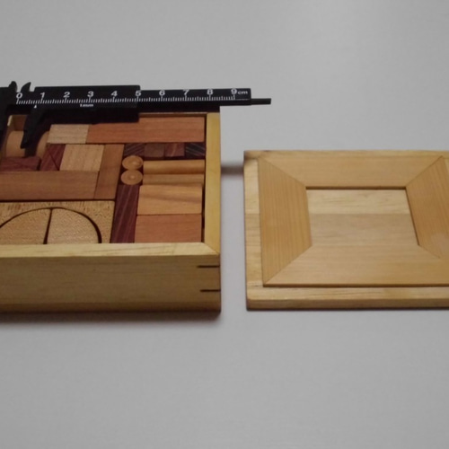 大人のミニチュア積み木 材料、概ね、欅と楓で、製作 その他インテリア