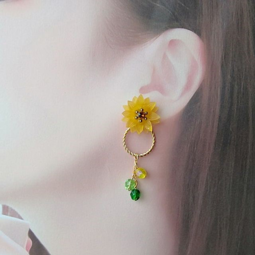 no.148 淡色ひまわりビジューピアス　イヤリング　和風　ハンドメイド　着物 楽天市場】ピアス 和風 毬 まり 手毬 ボール 球 丸 黄色 和柄