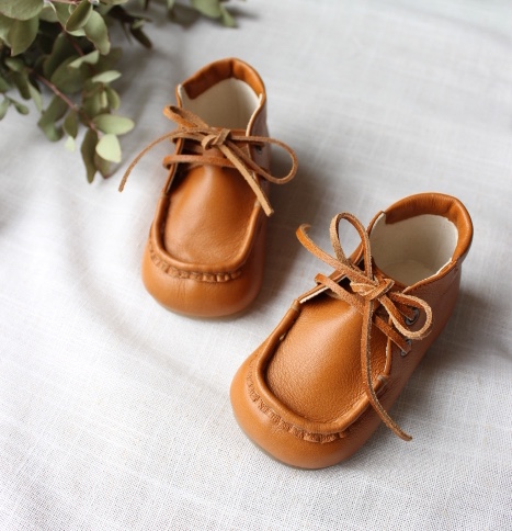 手縫いモカシンレースアップシューズ【KURUMA】キャメル