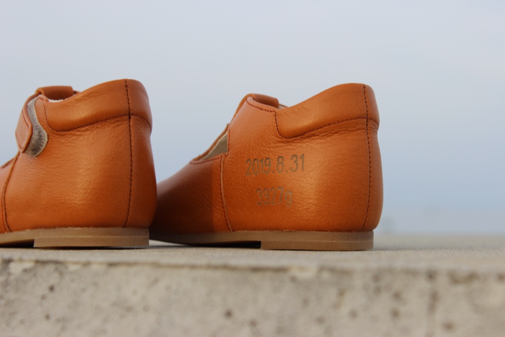 自慢したくなるファーストシューズ 【 SHIZUKI 】ダークグリーン