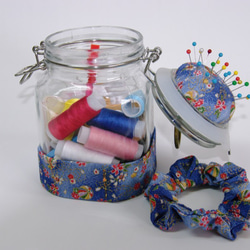 お針箱、裁縫瓶、バラエティーボトル　（青） 3枚目の画像