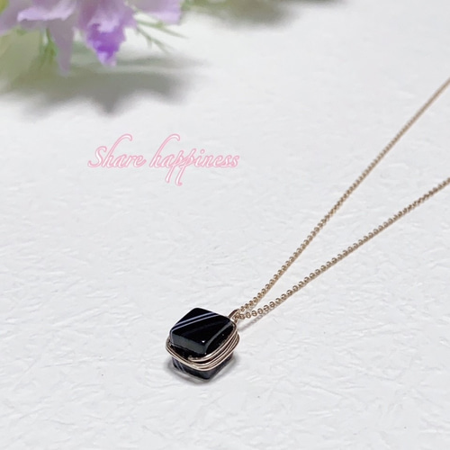 輝く天然石☆14KGF ストライプ オニキス キューブ ネックレス