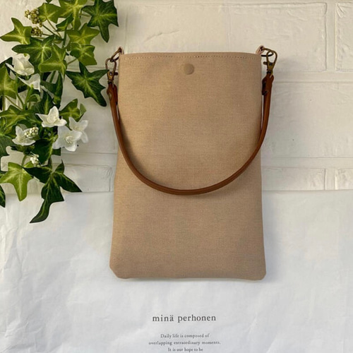 ミナペルホネン スマホポーチ ハンドメイド その他ケース ユーカリ