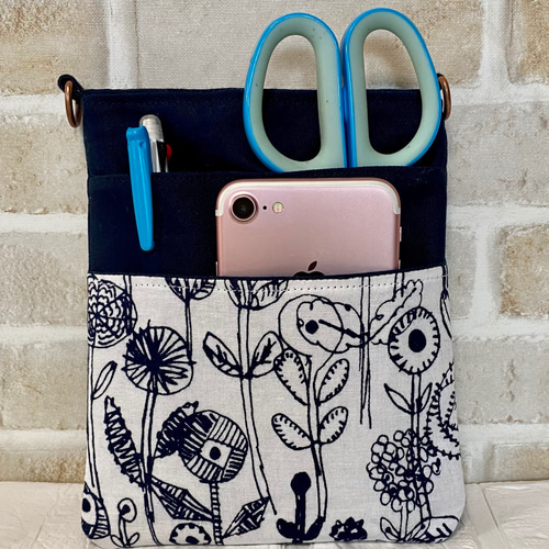 ミナペルホネン　ハンドメイドバッグ　ショルダーバッグ mina perhonen ミナペルホネン *forest parade cuddle*カドル